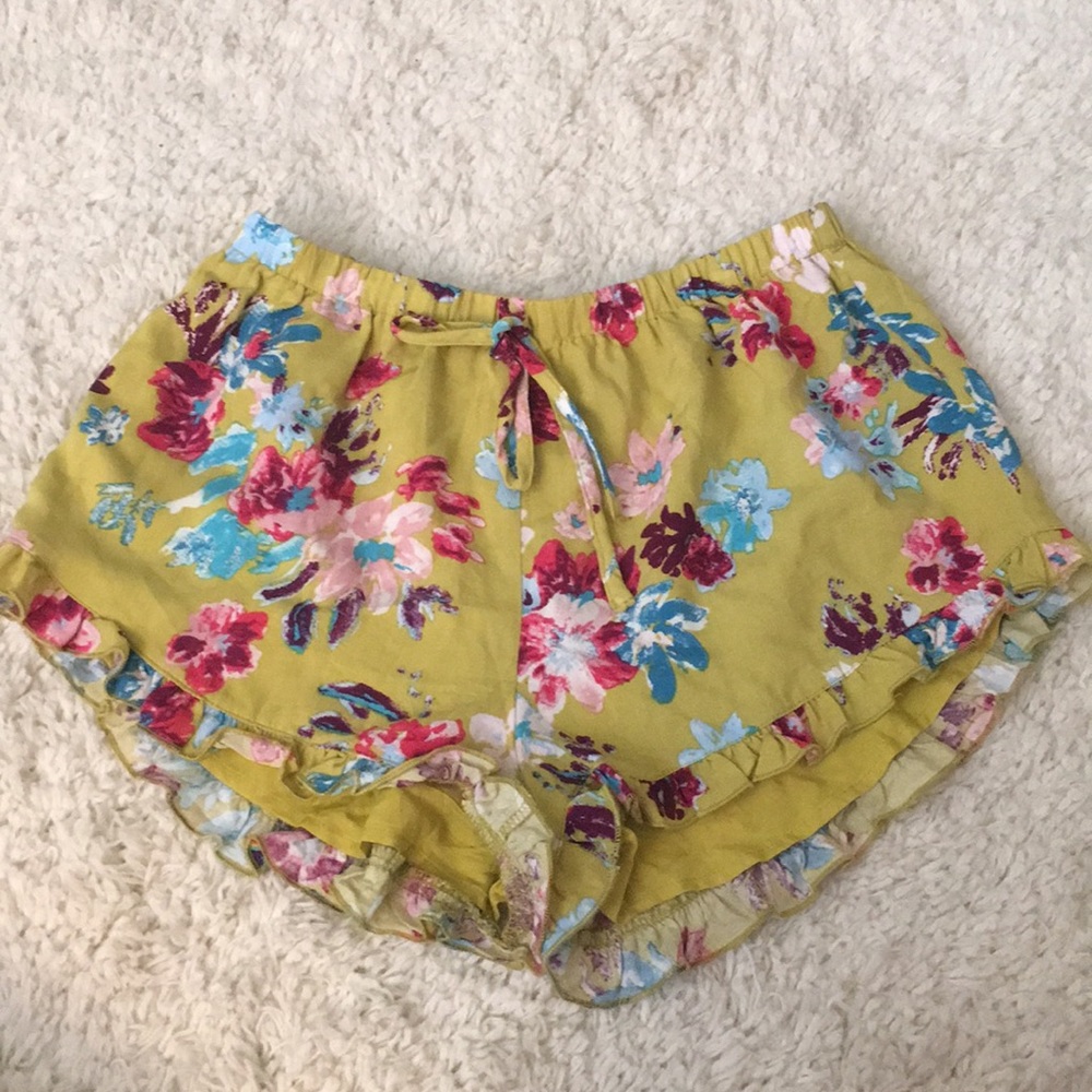 Flowy shorts from blush!